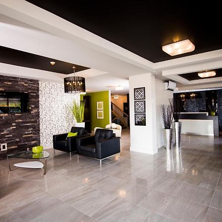 V Hotel & Suites Μόνκτον Εξωτερικό φωτογραφία